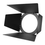 Geöffnete Barn Doors am amaran Fresnel für gezielte Abschattung und kontrollierte Lichtführung