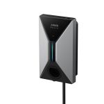Anker V1 Smart EV Charger 7,4 kW Kabelversion mit zentraler LED-Leiste in der Frontansicht.